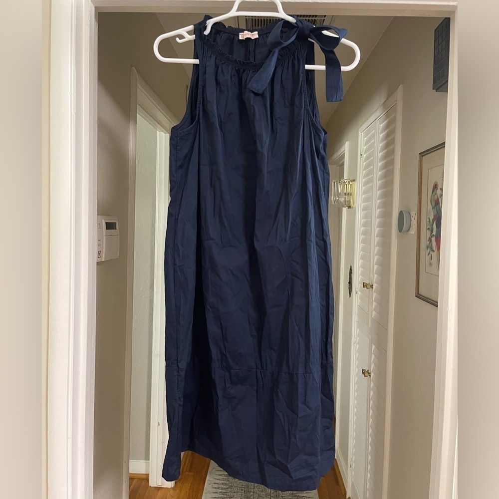 EUC Italian Chantilly Moda Sleeveless Dress